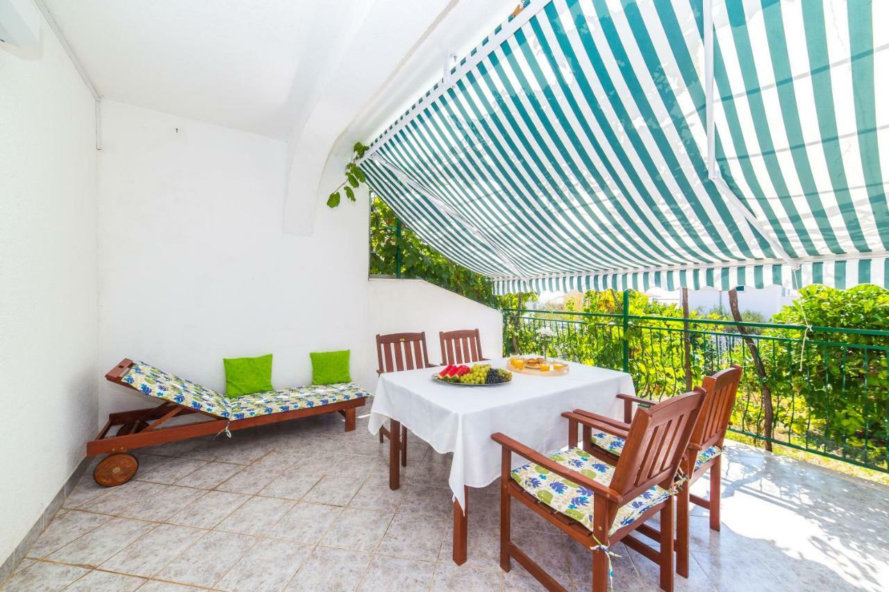 Villa Prelesnik Trogir Eksteriør billede