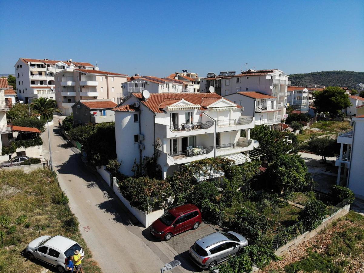 Villa Prelesnik Trogir Eksteriør billede